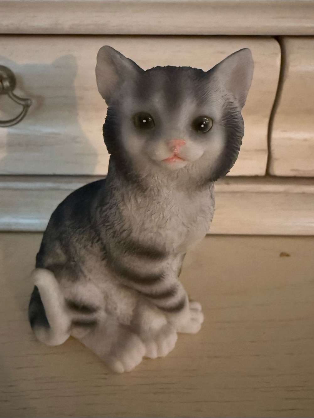 Cute 4 Inch Gray & White Cat Figurine for Pets Decor